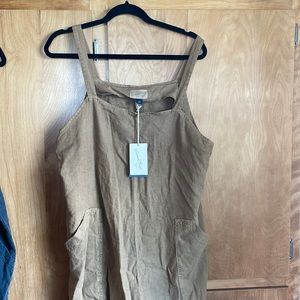 Universal Threads jumpsuit